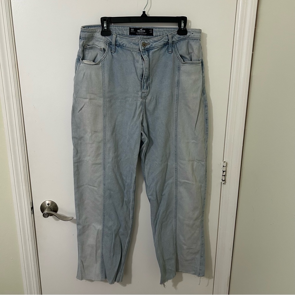 Hollister Two-Toned Light Wash Ultra High-Rise Dad Jeans Denim Jeans Size 15R